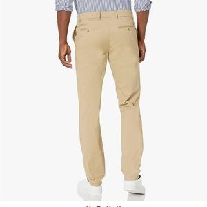 new Tommy Hilfiger khaki pants size 18 men’s price tag still on them 45.99
